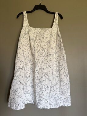 a new day White Top with Black Floral Line Print